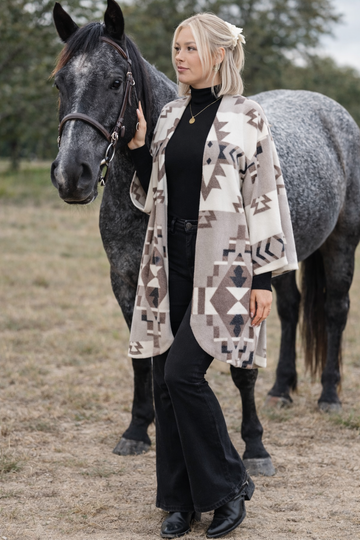 Western Geometric Blanket Kimono – Soft Hacci Cozy Layer