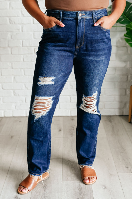 Judy Blue Montana High Rise Rigid Magic Straight Jeans – Distressed Dark Wash